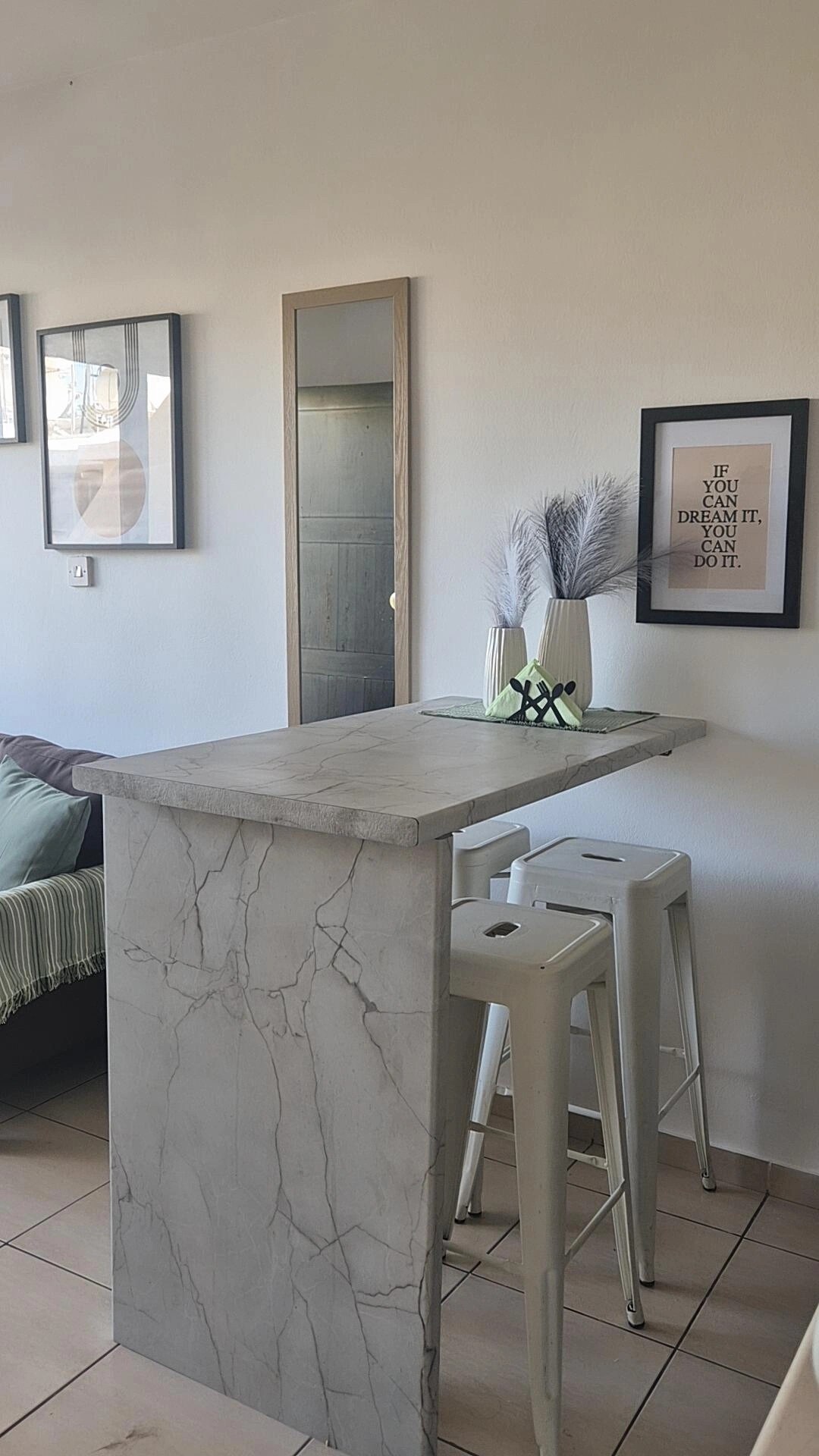 Nostos breakfast bar and living area